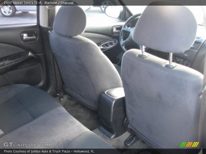 Blackout / Charcoal 2005 Nissan Sentra SE-R