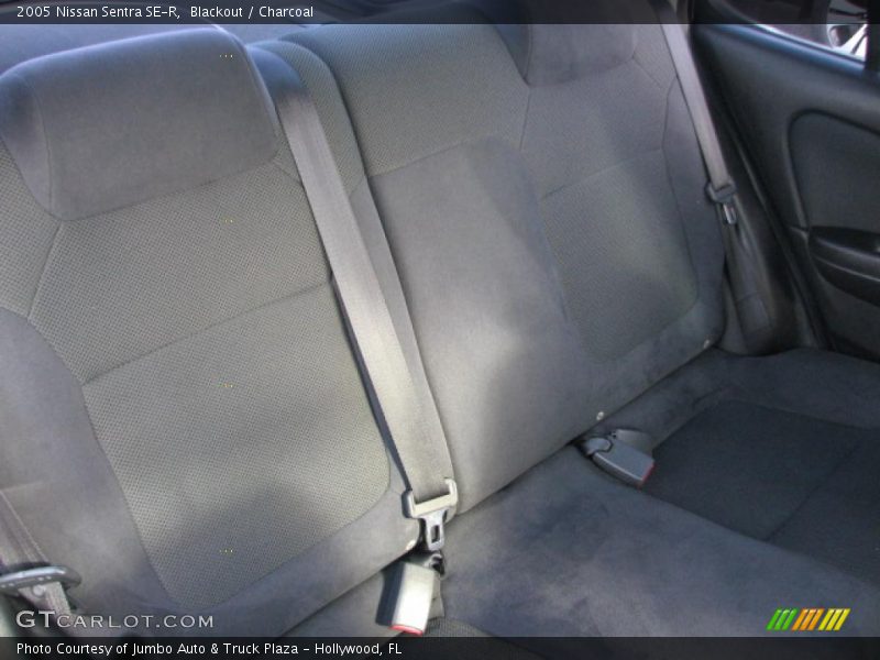 Blackout / Charcoal 2005 Nissan Sentra SE-R