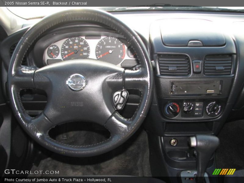 Blackout / Charcoal 2005 Nissan Sentra SE-R