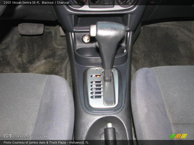 Blackout / Charcoal 2005 Nissan Sentra SE-R