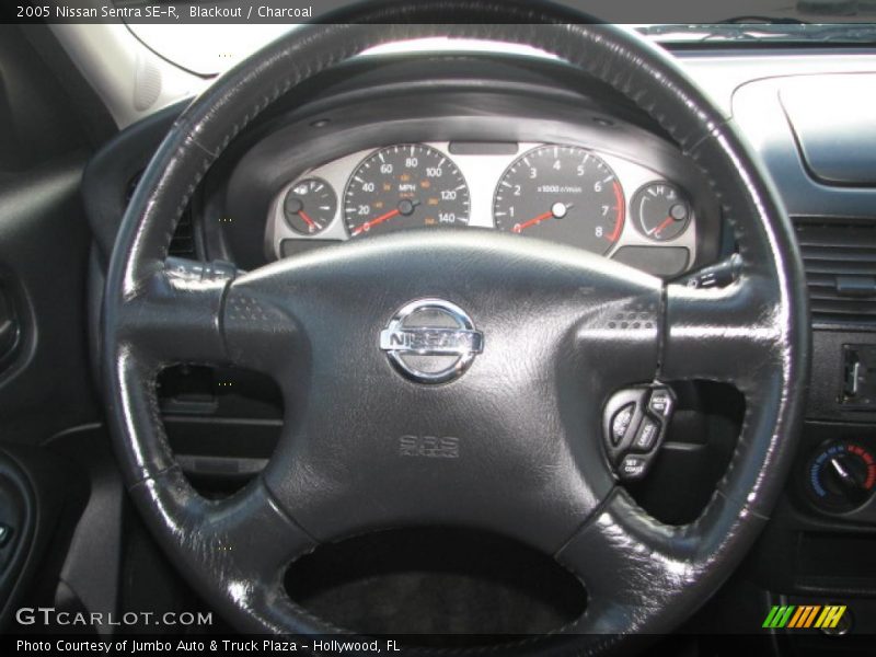 Blackout / Charcoal 2005 Nissan Sentra SE-R