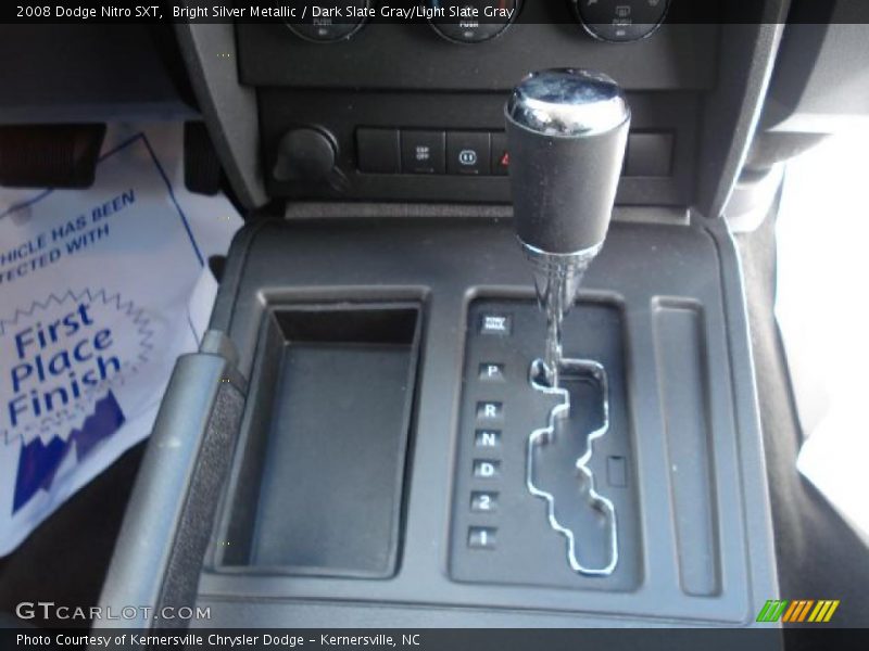 Bright Silver Metallic / Dark Slate Gray/Light Slate Gray 2008 Dodge Nitro SXT