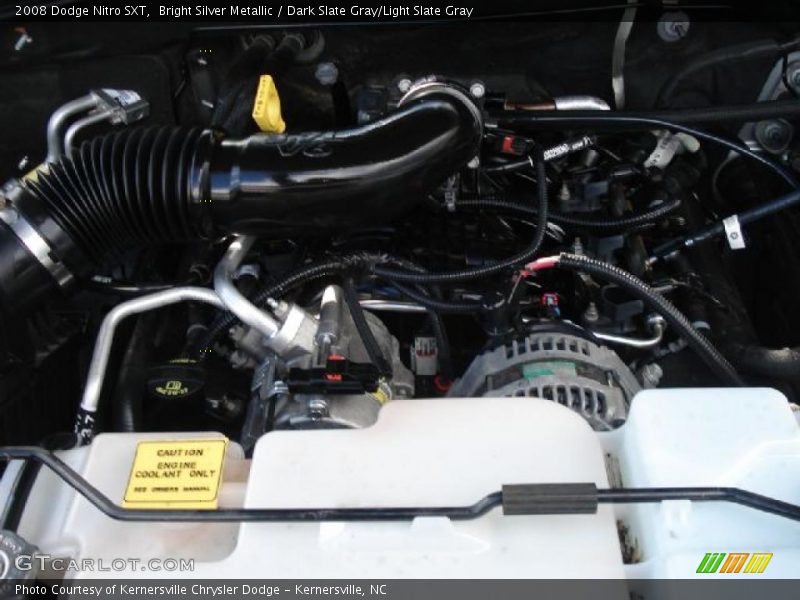 Bright Silver Metallic / Dark Slate Gray/Light Slate Gray 2008 Dodge Nitro SXT