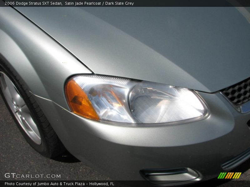 Satin Jade Pearlcoat / Dark Slate Grey 2006 Dodge Stratus SXT Sedan