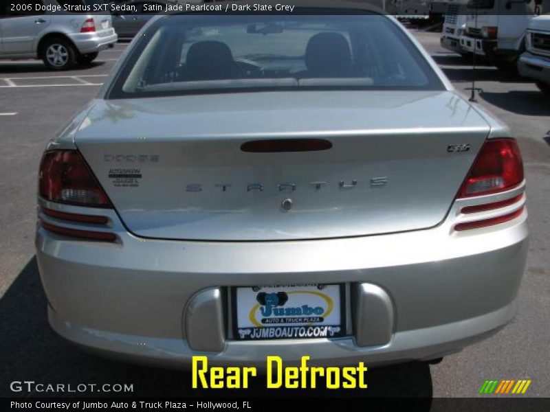 Satin Jade Pearlcoat / Dark Slate Grey 2006 Dodge Stratus SXT Sedan