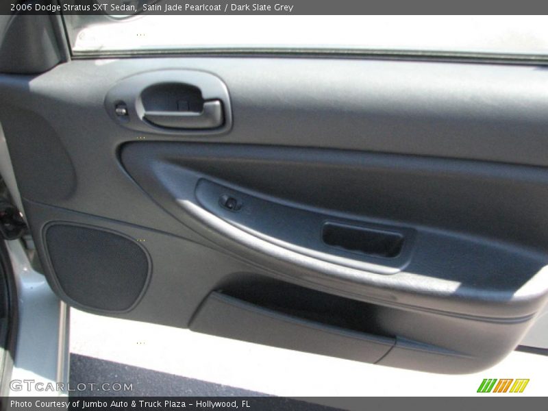 Satin Jade Pearlcoat / Dark Slate Grey 2006 Dodge Stratus SXT Sedan