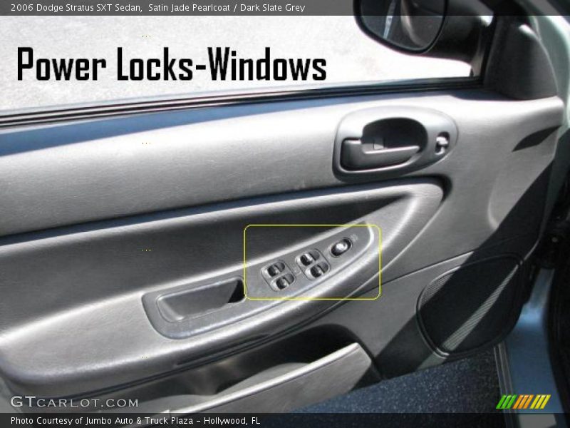 Satin Jade Pearlcoat / Dark Slate Grey 2006 Dodge Stratus SXT Sedan