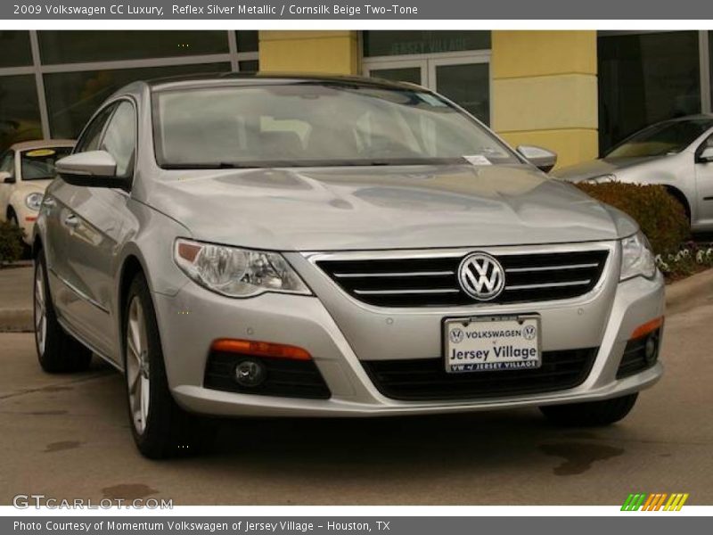 Reflex Silver Metallic / Cornsilk Beige Two-Tone 2009 Volkswagen CC Luxury