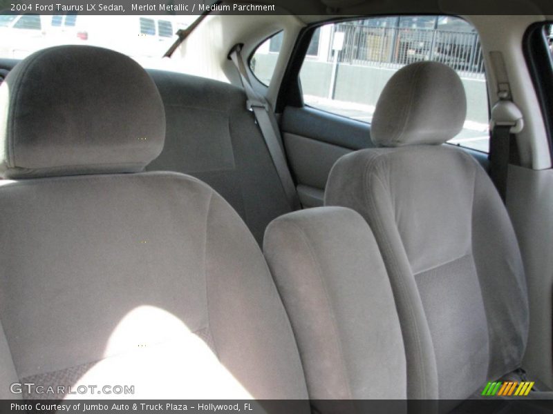 2004 Taurus LX Sedan Medium Parchment Interior