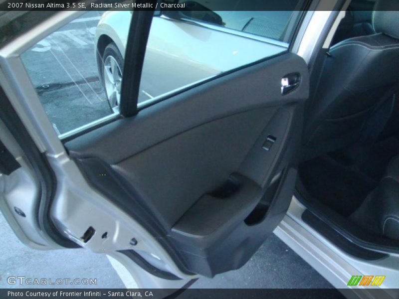 Radiant Silver Metallic / Charcoal 2007 Nissan Altima 3.5 SE