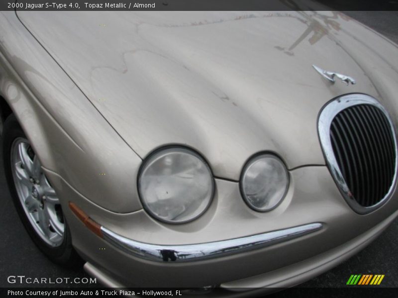 Topaz Metallic / Almond 2000 Jaguar S-Type 4.0
