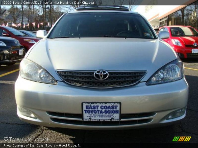 Lunar Mist Metallic / Dark Charcoal 2002 Toyota Camry SE V6