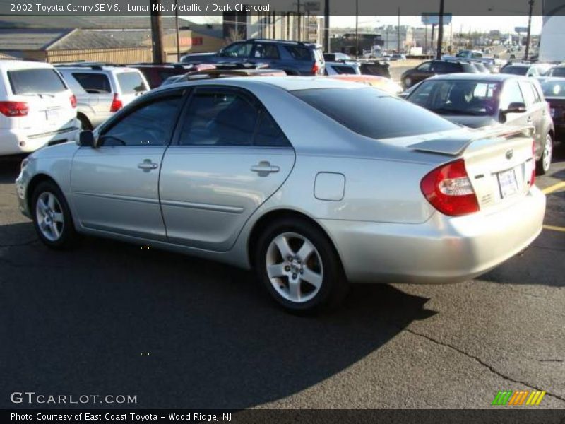 Lunar Mist Metallic / Dark Charcoal 2002 Toyota Camry SE V6