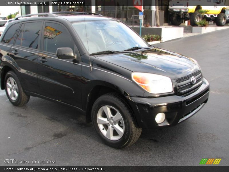 Black / Dark Charcoal 2005 Toyota RAV4 4WD