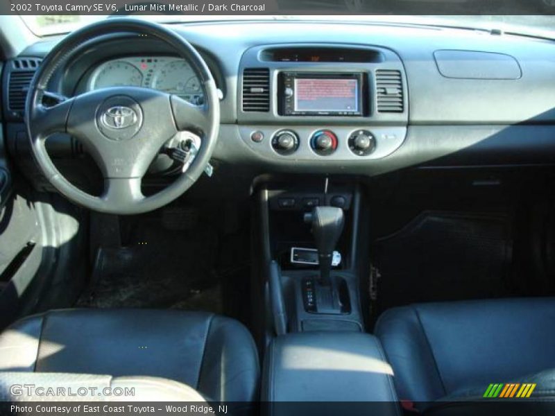 Lunar Mist Metallic / Dark Charcoal 2002 Toyota Camry SE V6