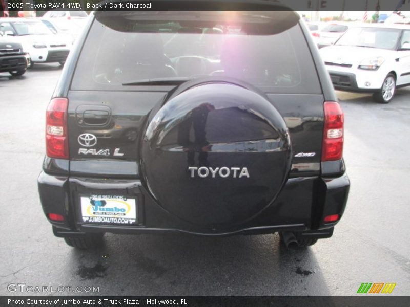 Black / Dark Charcoal 2005 Toyota RAV4 4WD