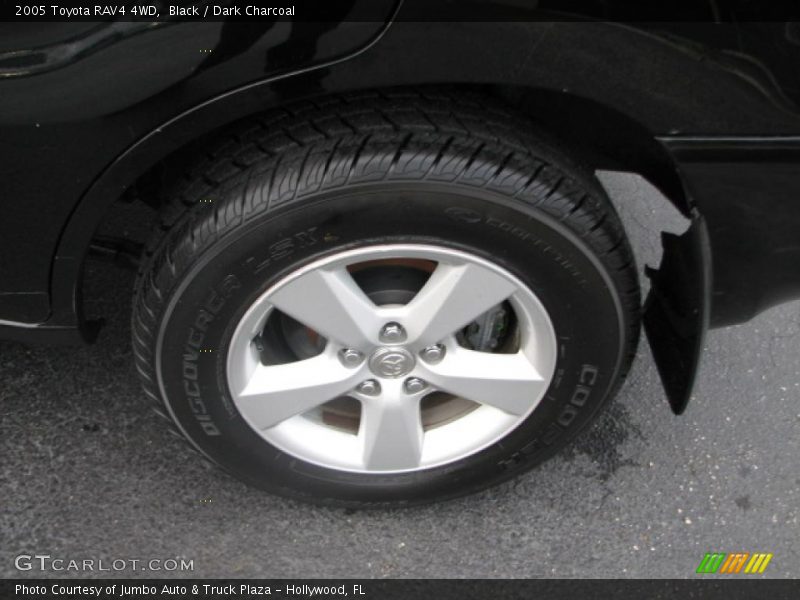 Black / Dark Charcoal 2005 Toyota RAV4 4WD