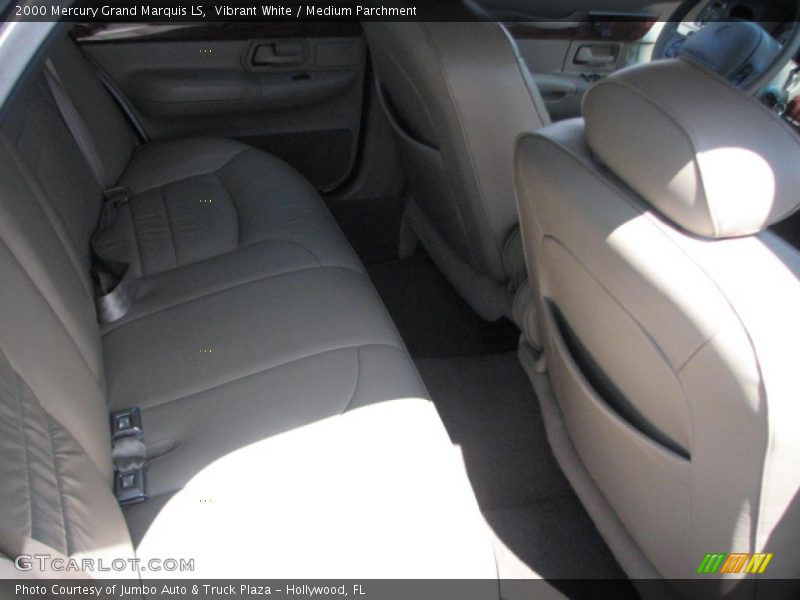 Vibrant White / Medium Parchment 2000 Mercury Grand Marquis LS