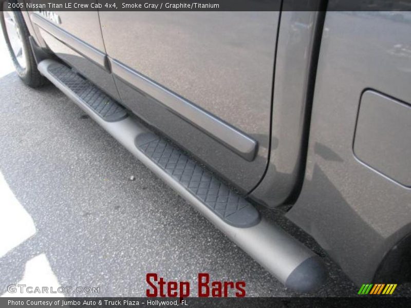Smoke Gray / Graphite/Titanium 2005 Nissan Titan LE Crew Cab 4x4