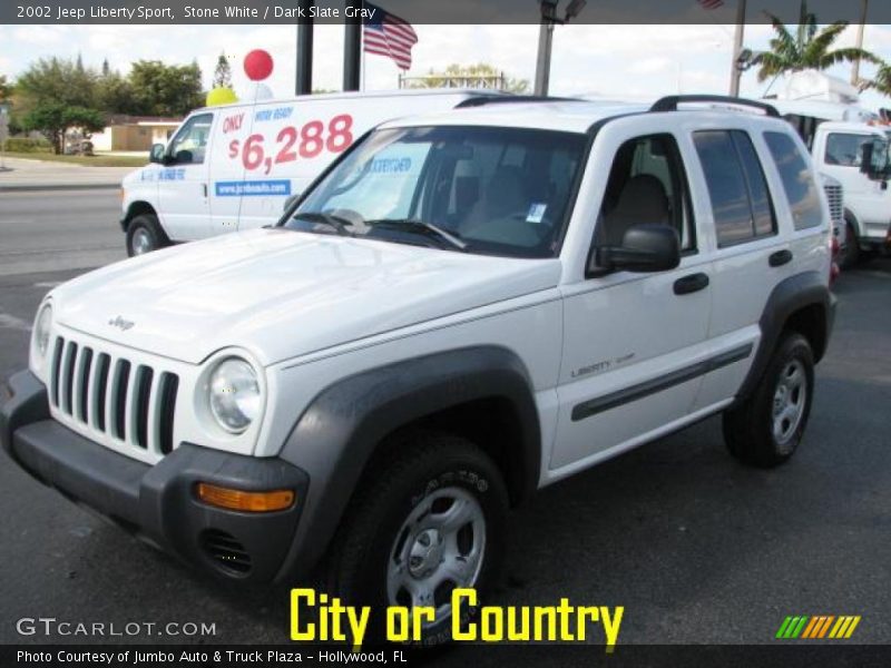 Stone White / Dark Slate Gray 2002 Jeep Liberty Sport