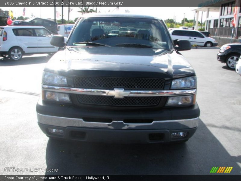 Black / Medium Gray 2005 Chevrolet Silverado 1500 LS Crew Cab