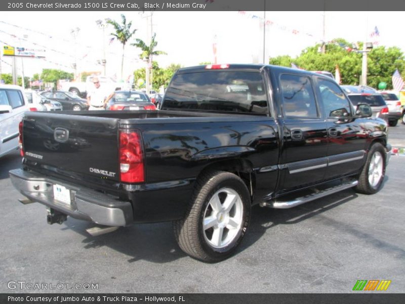 Black / Medium Gray 2005 Chevrolet Silverado 1500 LS Crew Cab
