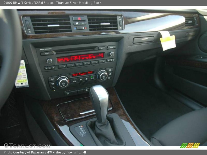 Titanium Silver Metallic / Black 2009 BMW 3 Series 328xi Sedan