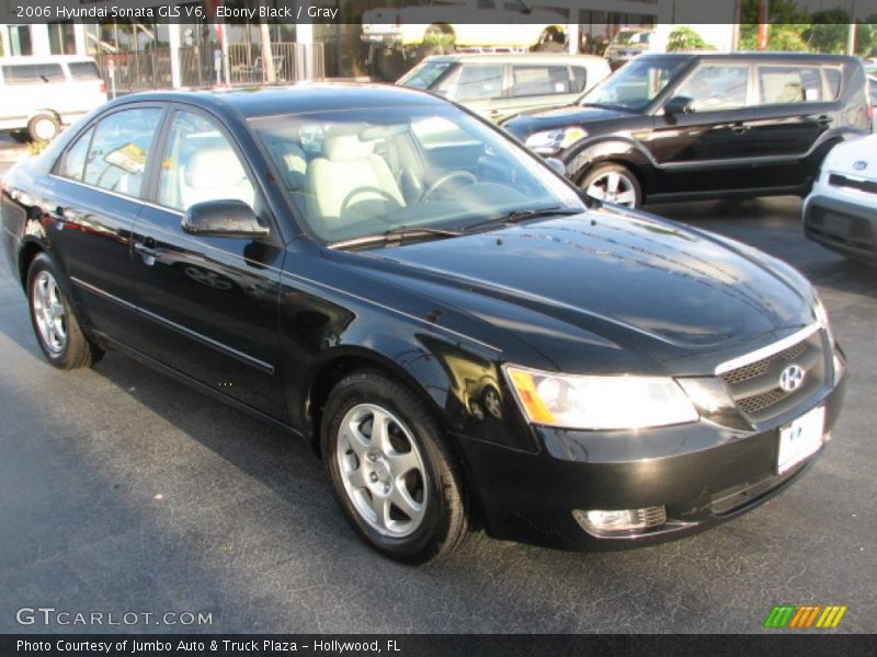 Ebony Black / Gray 2006 Hyundai Sonata GLS V6