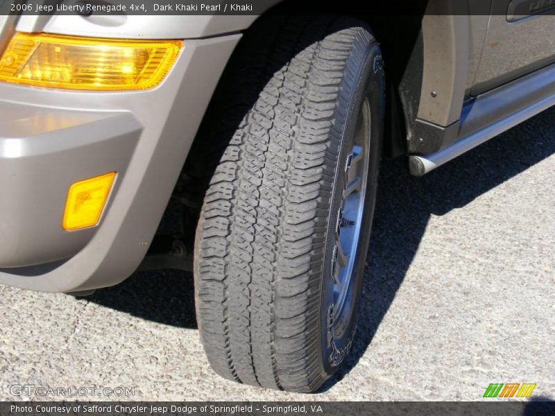 Dark Khaki Pearl / Khaki 2006 Jeep Liberty Renegade 4x4
