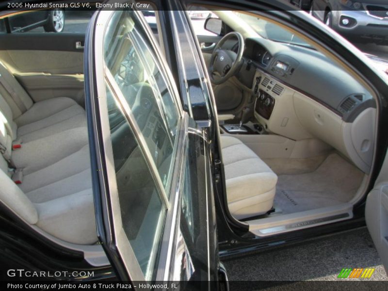 Ebony Black / Gray 2006 Hyundai Sonata GLS V6