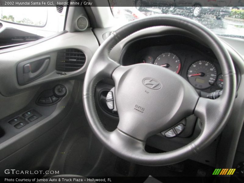 Nordic White / Gray 2002 Hyundai Santa Fe GLS