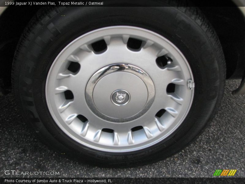  1999 XJ Vanden Plas Wheel