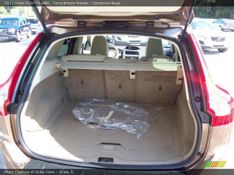  2011 XC60 T6 AWD Trunk