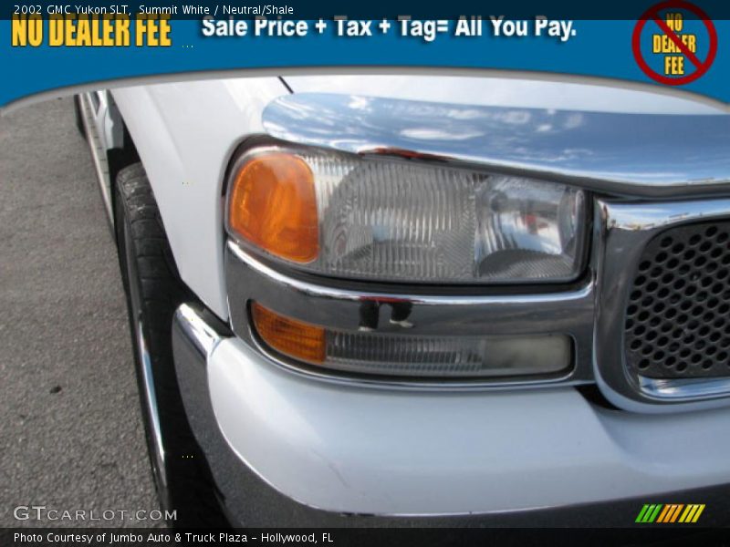 Summit White / Neutral/Shale 2002 GMC Yukon SLT