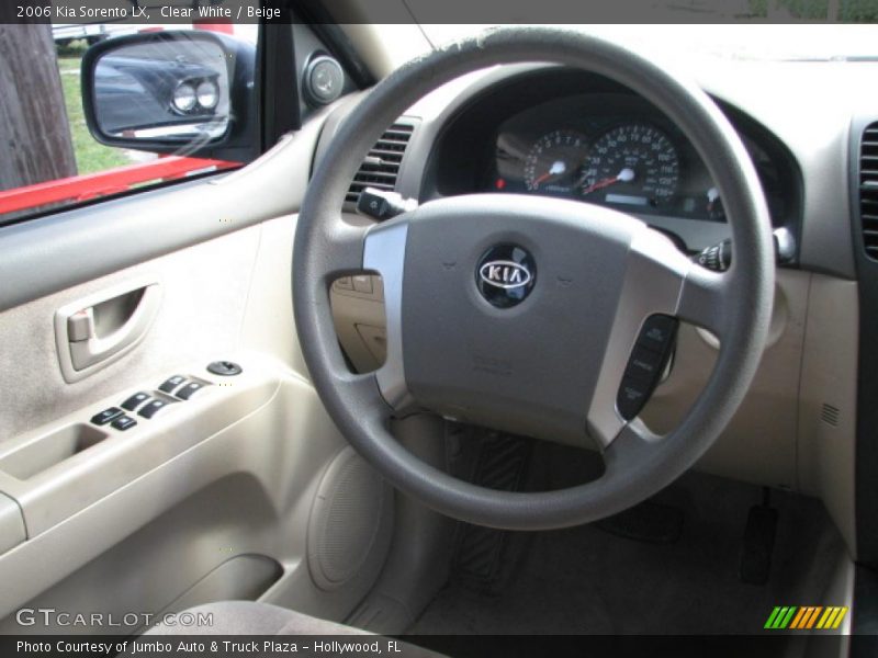 Clear White / Beige 2006 Kia Sorento LX