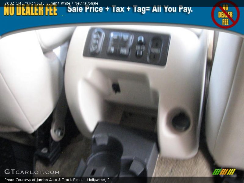 Summit White / Neutral/Shale 2002 GMC Yukon SLT
