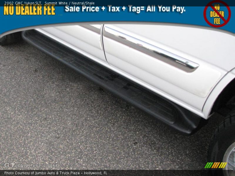 Summit White / Neutral/Shale 2002 GMC Yukon SLT