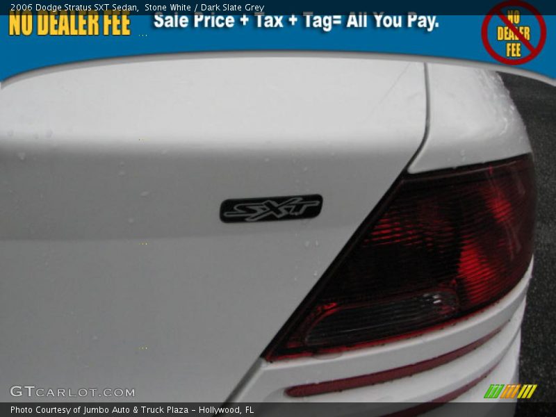 Stone White / Dark Slate Grey 2006 Dodge Stratus SXT Sedan