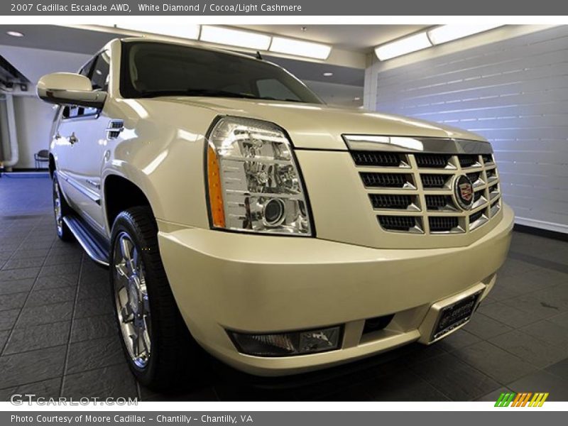 White Diamond / Cocoa/Light Cashmere 2007 Cadillac Escalade AWD