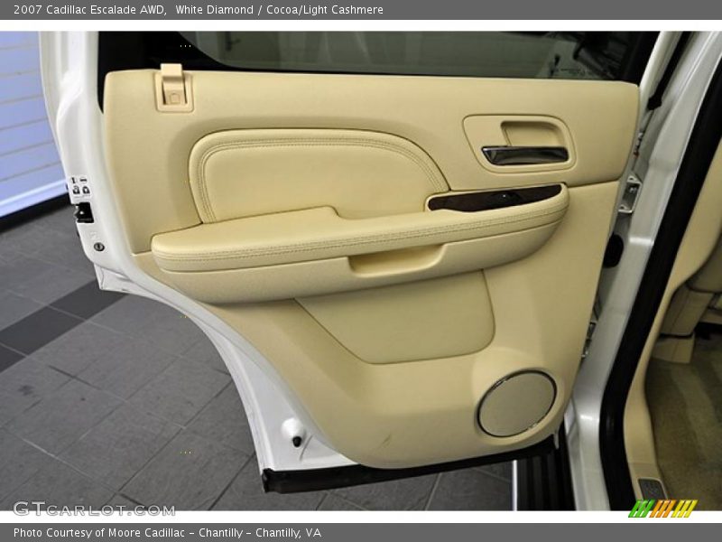 White Diamond / Cocoa/Light Cashmere 2007 Cadillac Escalade AWD