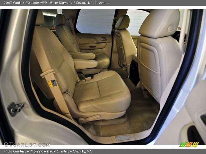 White Diamond / Cocoa/Light Cashmere 2007 Cadillac Escalade AWD