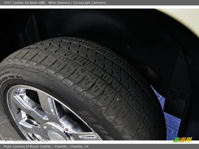 White Diamond / Cocoa/Light Cashmere 2007 Cadillac Escalade AWD