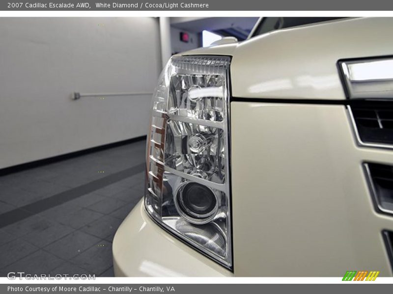White Diamond / Cocoa/Light Cashmere 2007 Cadillac Escalade AWD
