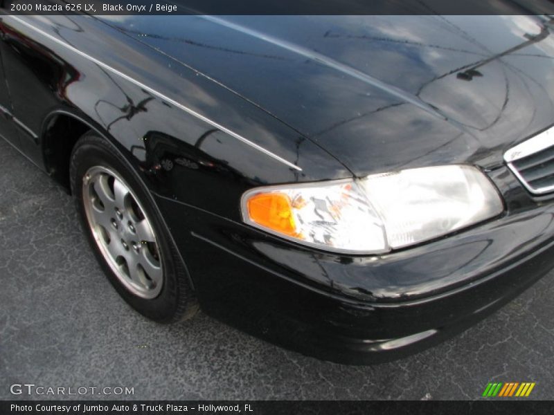 Black Onyx / Beige 2000 Mazda 626 LX