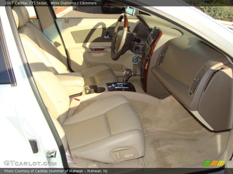 White Diamond / Cashmere 2007 Cadillac CTS Sedan