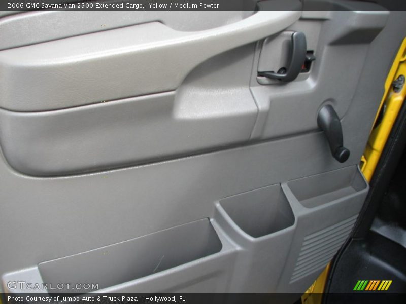 Yellow / Medium Pewter 2006 GMC Savana Van 2500 Extended Cargo