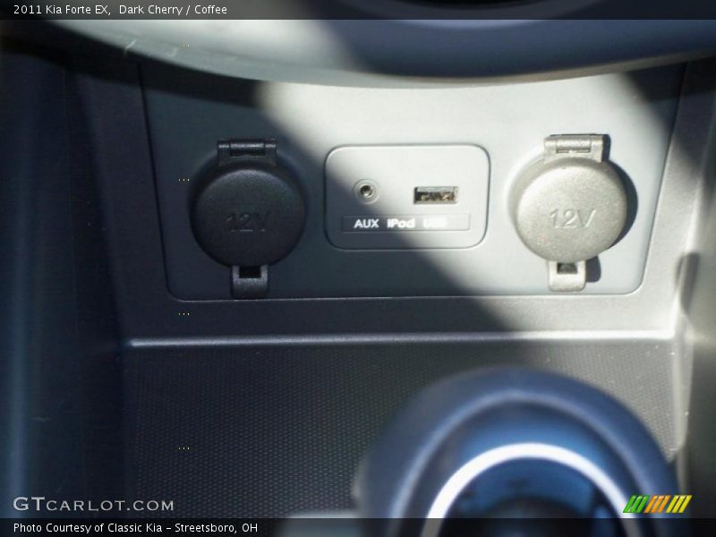 Dark Cherry / Coffee 2011 Kia Forte EX