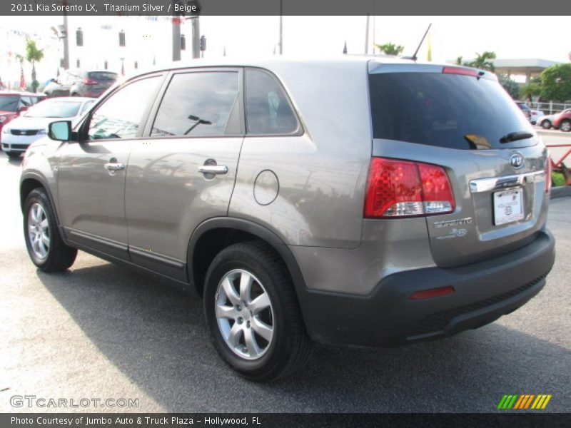 Titanium Silver / Beige 2011 Kia Sorento LX