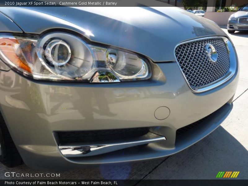 Cashmere Gold Metallic / Barley 2010 Jaguar XF Sport Sedan