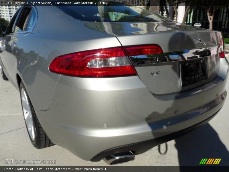 Cashmere Gold Metallic / Barley 2010 Jaguar XF Sport Sedan